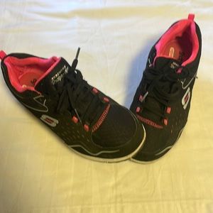 Skechers shape-up women’s size 9